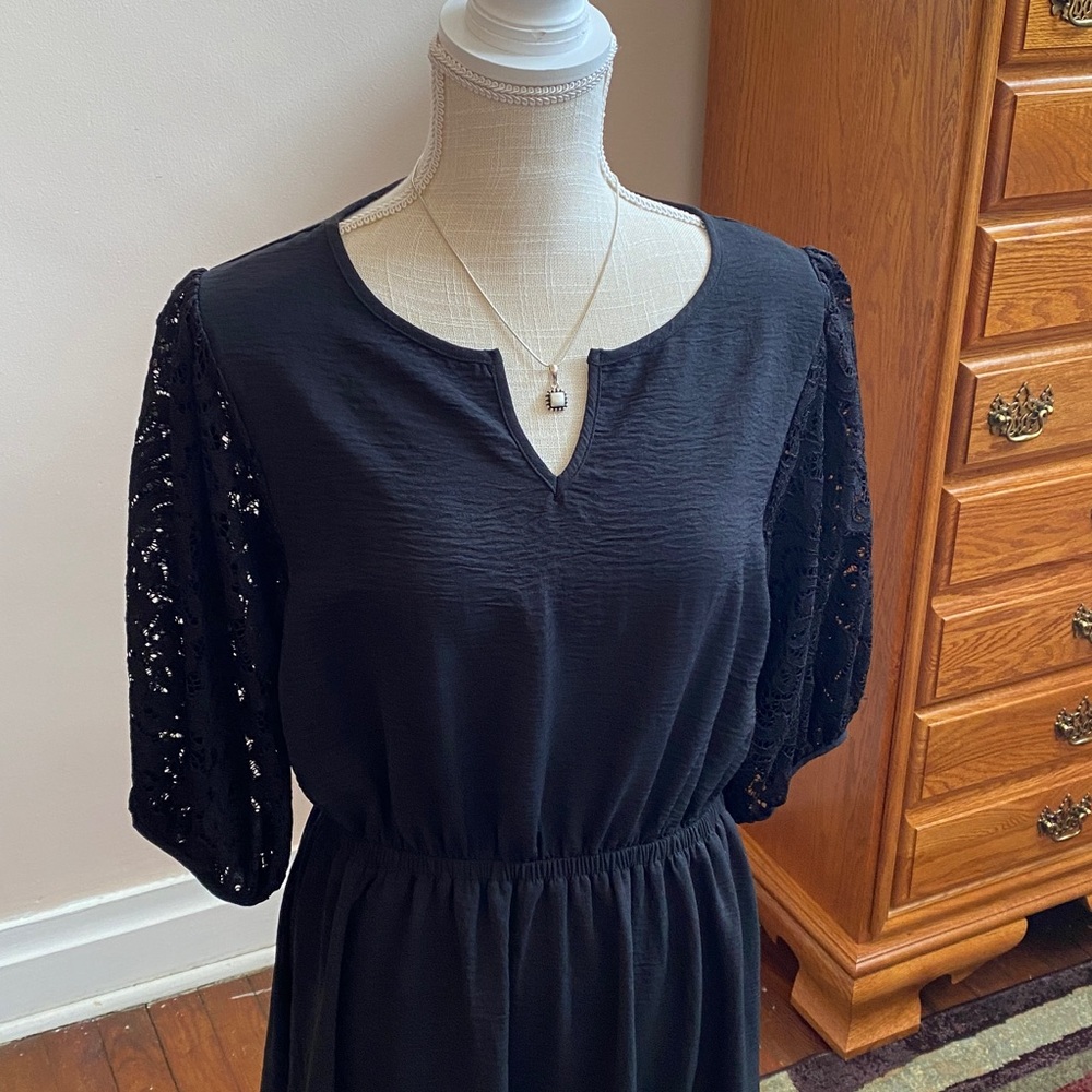 Amana Black Dress with Lace Sleeves Large - Picture 2 of 16